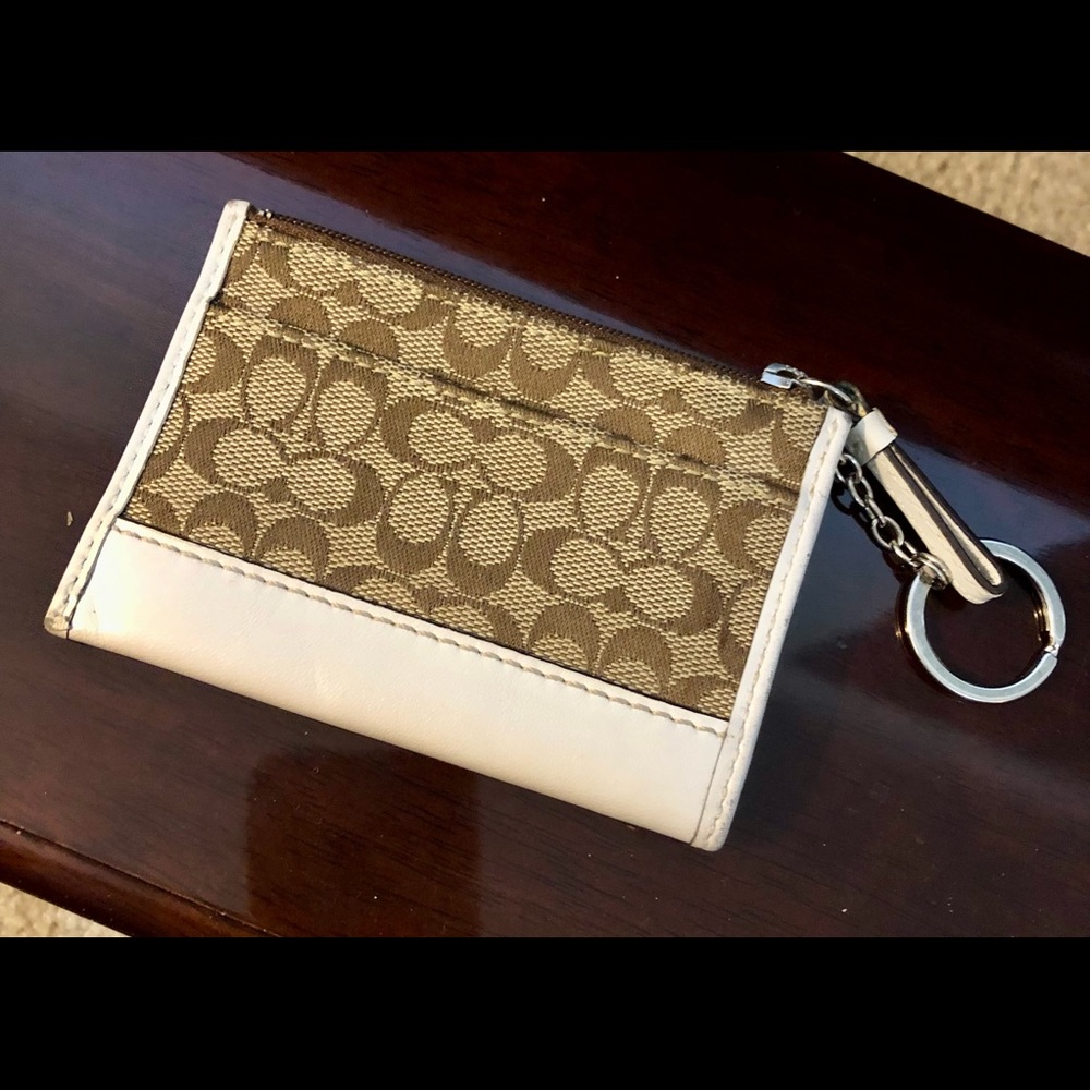 COPY - Cream and white COACH card case with key chain